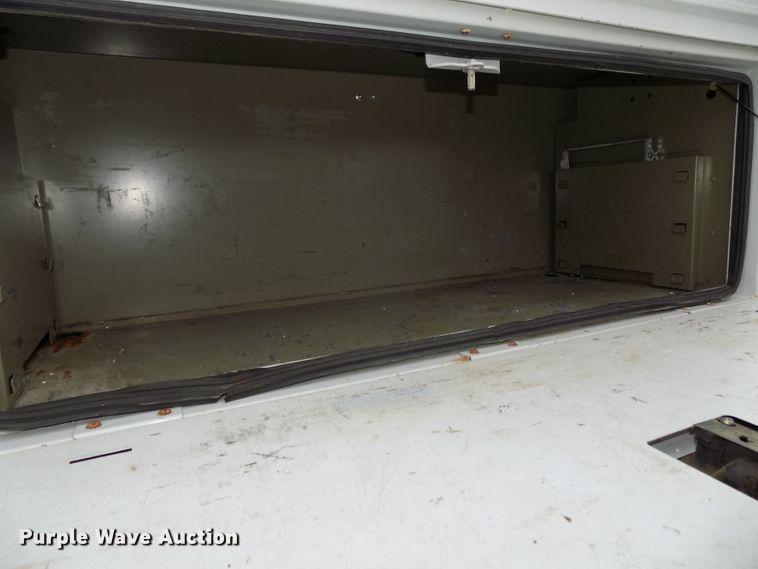 image for item DG2459 2011 Ford F350 Super Duty utility bed pickup truck