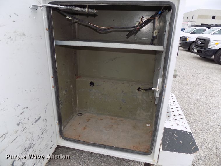 image for item DG2459 2011 Ford F350 Super Duty utility bed pickup truck