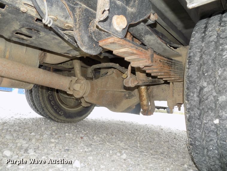 image for item DG2459 2011 Ford F350 Super Duty utility bed pickup truck