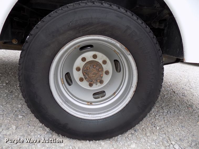 image for item DG2459 2011 Ford F350 Super Duty utility bed pickup truck