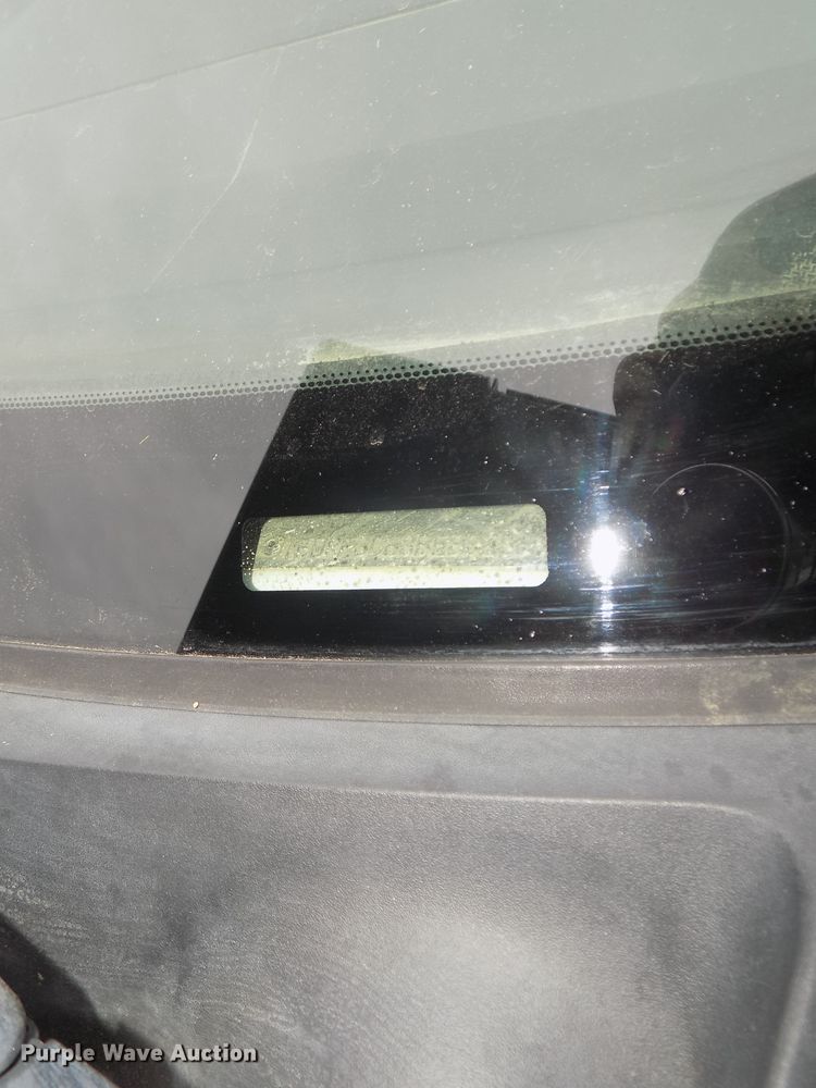 image for item DG2459 2011 Ford F350 Super Duty utility bed pickup truck