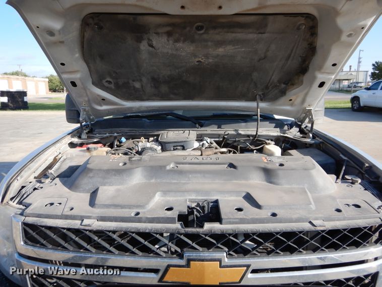 image for item DG4194 2012 Chevrolet Silverado 2500HD Crew Cab pickup truck