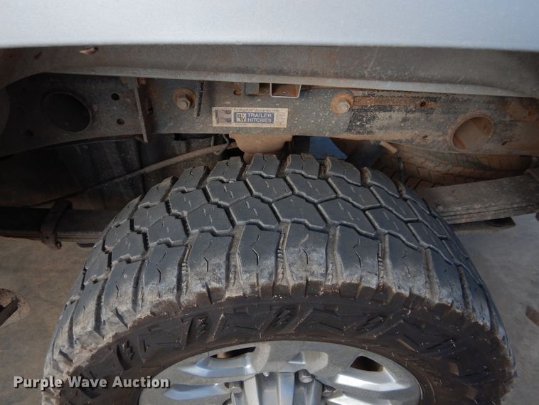 image for item DG4194 2012 Chevrolet Silverado 2500HD Crew Cab pickup truck