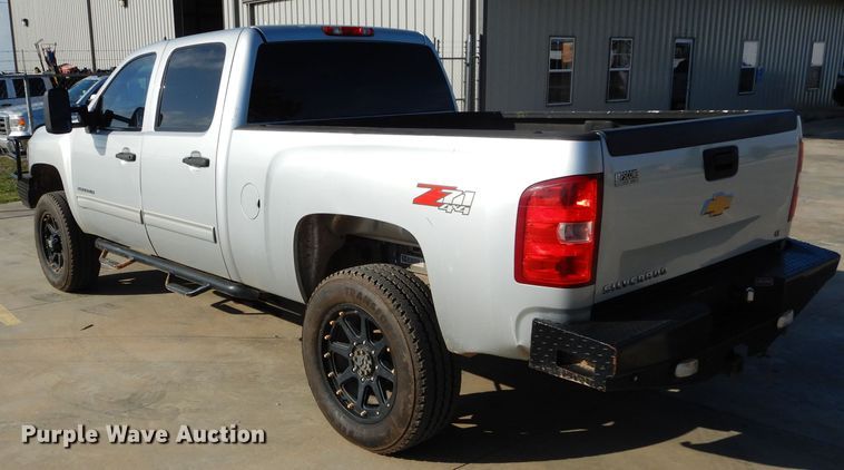 image for item DG4195 2012 Chevrolet Silverado 2500HD Crew Cab pickup truck