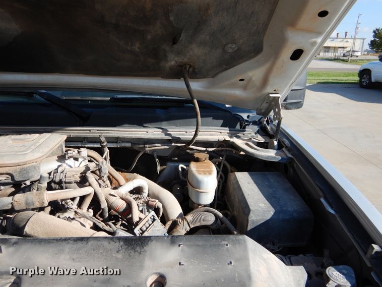 image for item DG4195 2012 Chevrolet Silverado 2500HD Crew Cab pickup truck