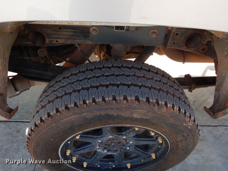 image for item DG4195 2012 Chevrolet Silverado 2500HD Crew Cab pickup truck