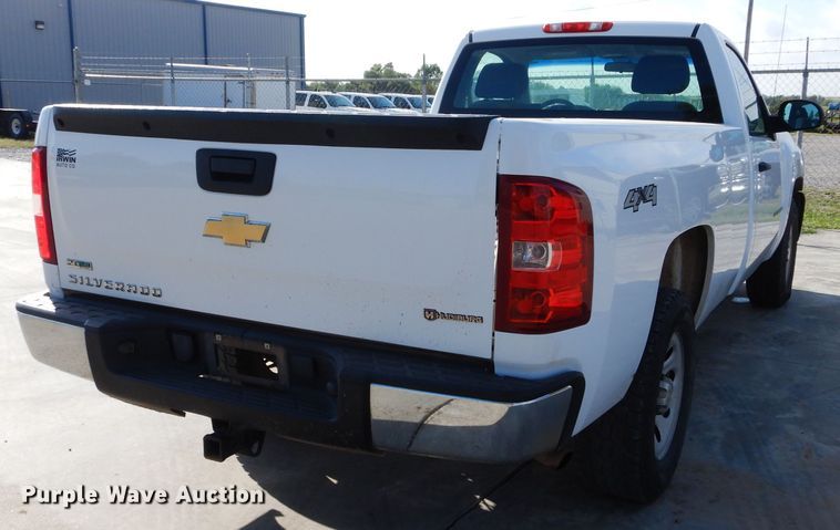 image for item DG4197 2011 Chevrolet Silverado 1500 pickup truck
