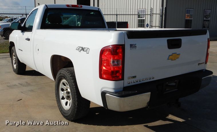 image for item DG4197 2011 Chevrolet Silverado 1500 pickup truck
