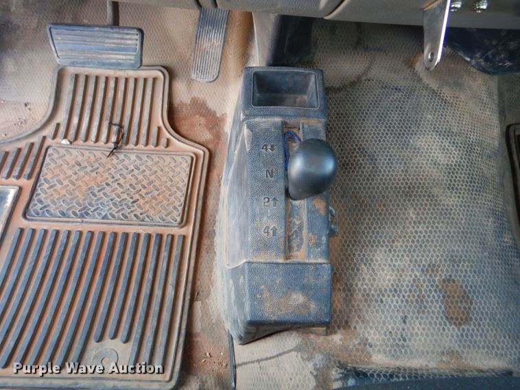 image for item DG4197 2011 Chevrolet Silverado 1500 pickup truck