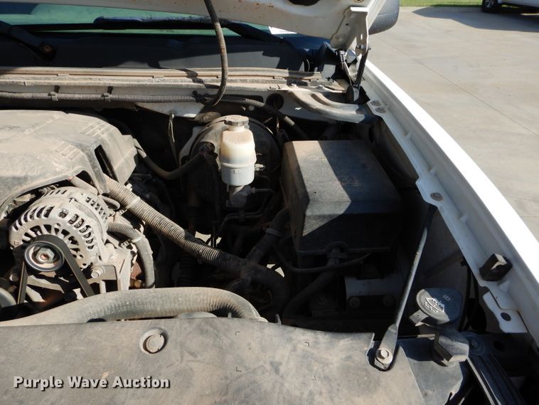 image for item DG4197 2011 Chevrolet Silverado 1500 pickup truck