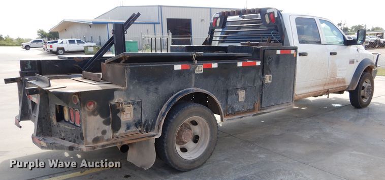 image for item DG4199 2011 Dodge Ram 5500 Crew Cab flatbed truck