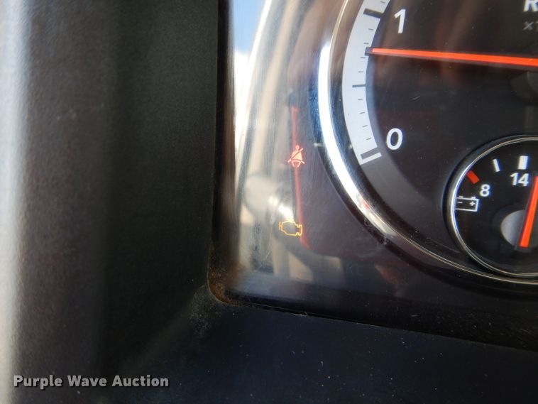 image for item DG4199 2011 Dodge Ram 5500 Crew Cab flatbed truck