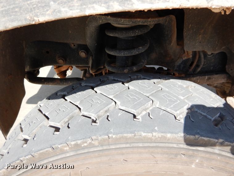 image for item DG4199 2011 Dodge Ram 5500 Crew Cab flatbed truck