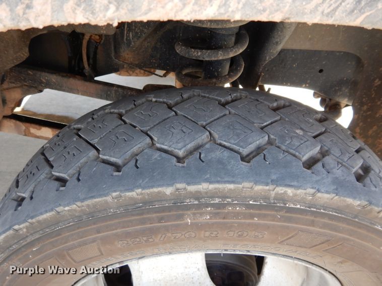 image for item DG4199 2011 Dodge Ram 5500 Crew Cab flatbed truck