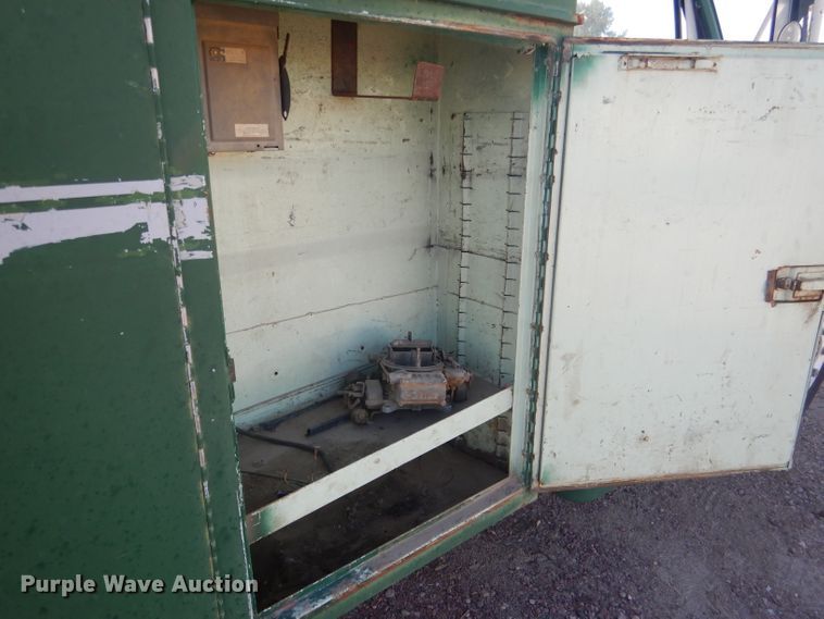 image for item DG5842 1973 Ford F600 bucket truck