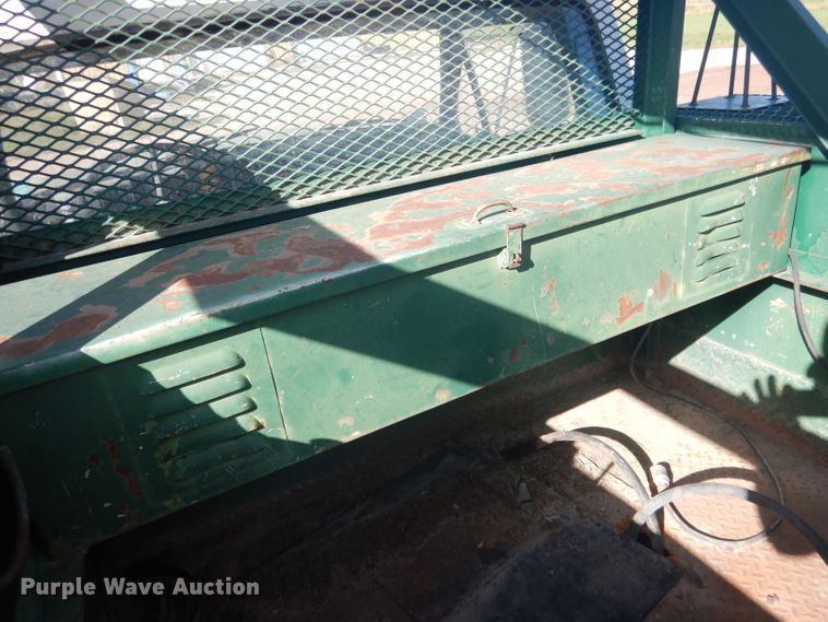 image for item DG5842 1973 Ford F600 bucket truck
