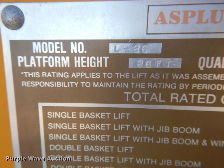 image for item DG5842 1973 Ford F600 bucket truck