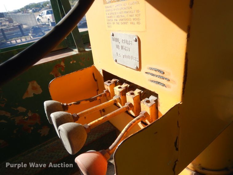 image for item DG5842 1973 Ford F600 bucket truck