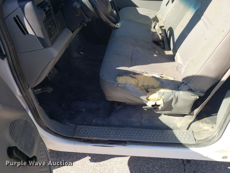 image for item DG7562 2005 Ford F250 Super Duty Crew Cab pickup truck