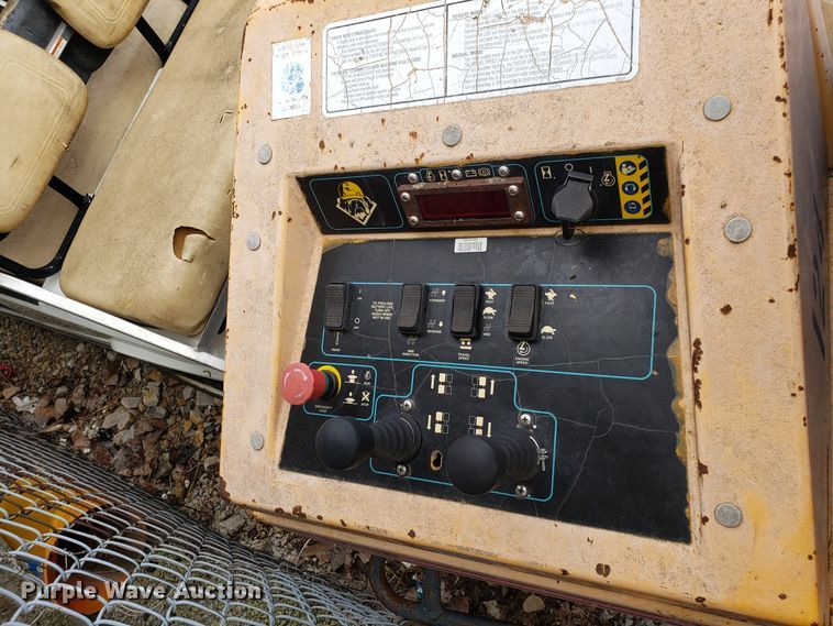 image for item DG7673 Bulldog trench compactor