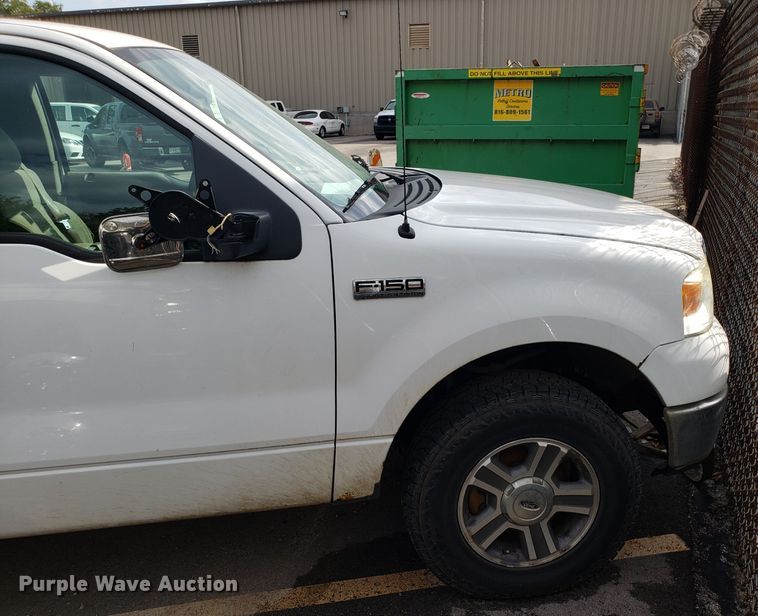 image for item DG7678 2007 Ford F150 SuperCab pickup truck