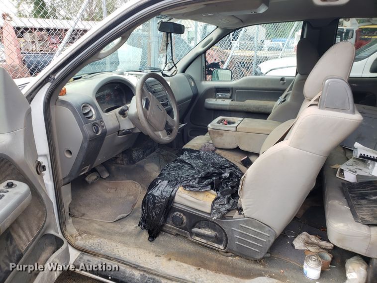 image for item DG7678 2007 Ford F150 SuperCab pickup truck