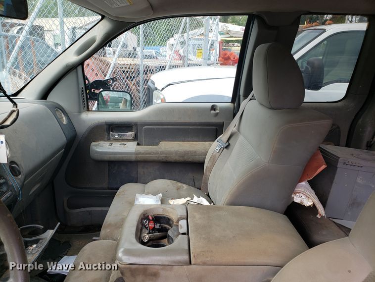 image for item DG7678 2007 Ford F150 SuperCab pickup truck