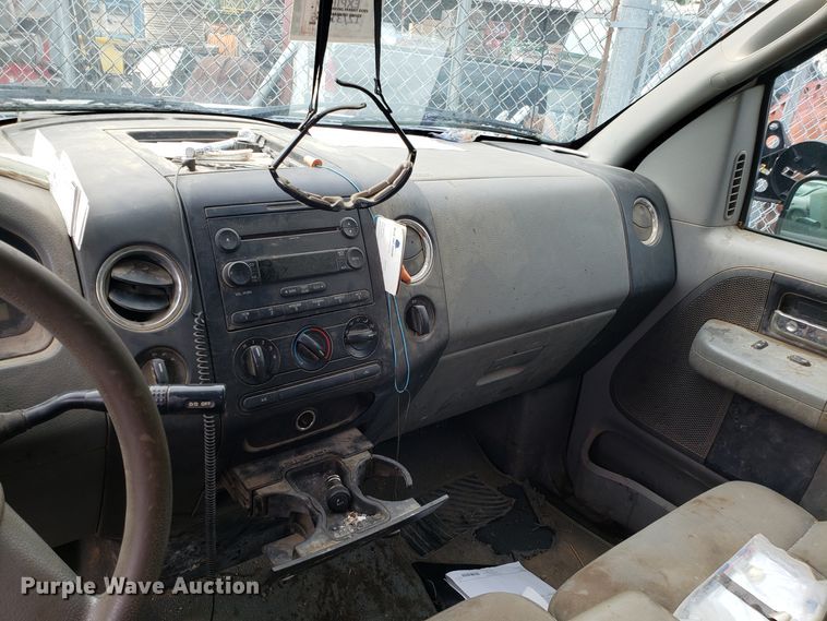 image for item DG7678 2007 Ford F150 SuperCab pickup truck