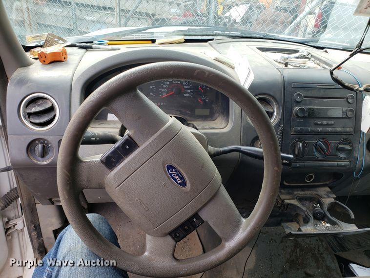 image for item DG7678 2007 Ford F150 SuperCab pickup truck