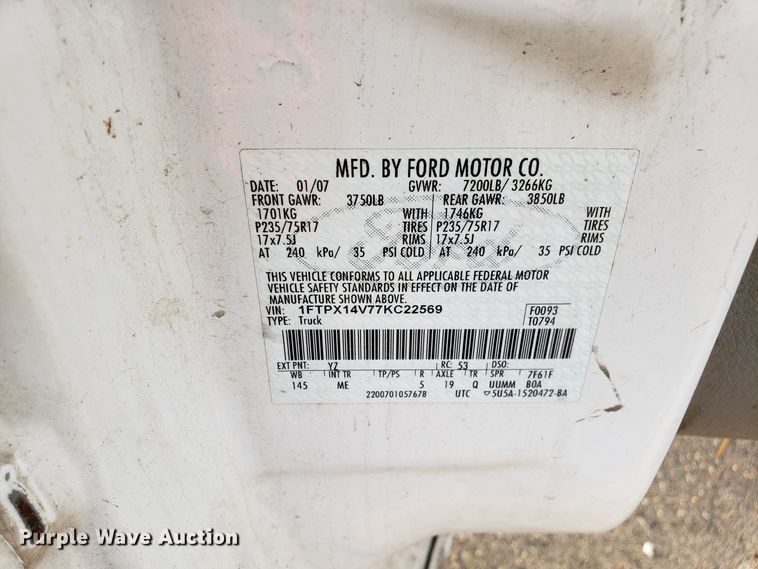 image for item DG7678 2007 Ford F150 SuperCab pickup truck