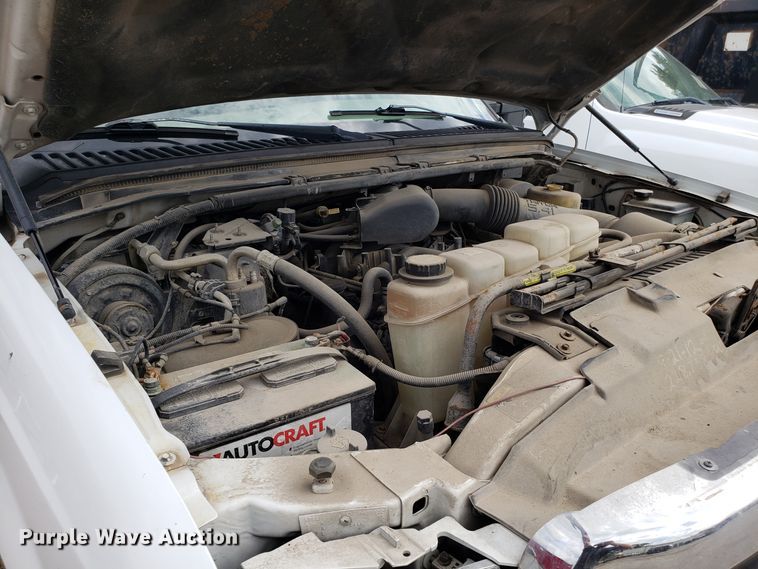 image for item DG7690 2002 Ford F250 Super Duty SuperCab pickup truck