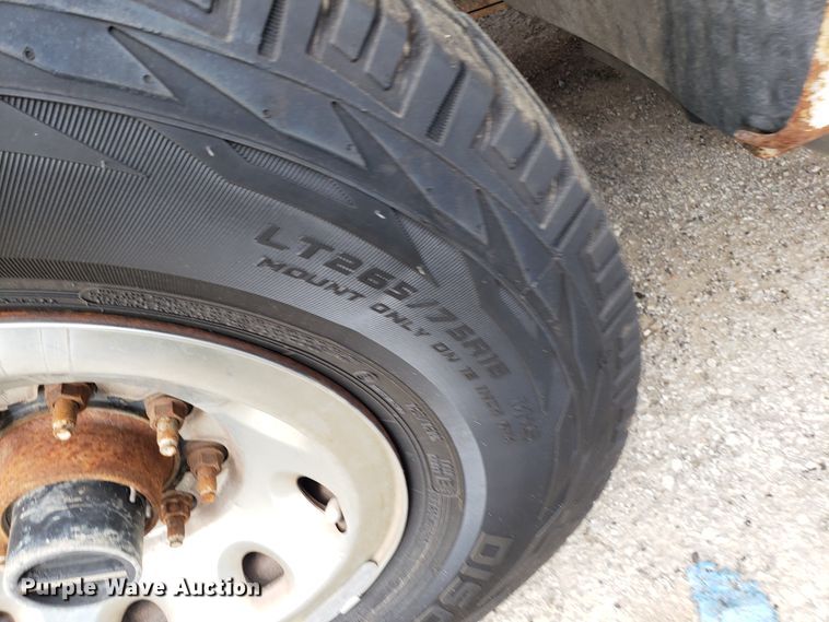 image for item DG7690 2002 Ford F250 Super Duty SuperCab pickup truck