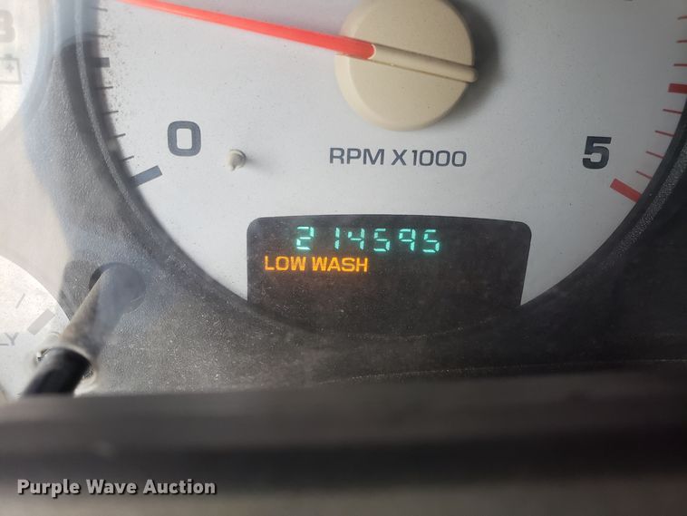 image for item DG8756 2003 Dodge Ram 3500 bale bed pickup truck