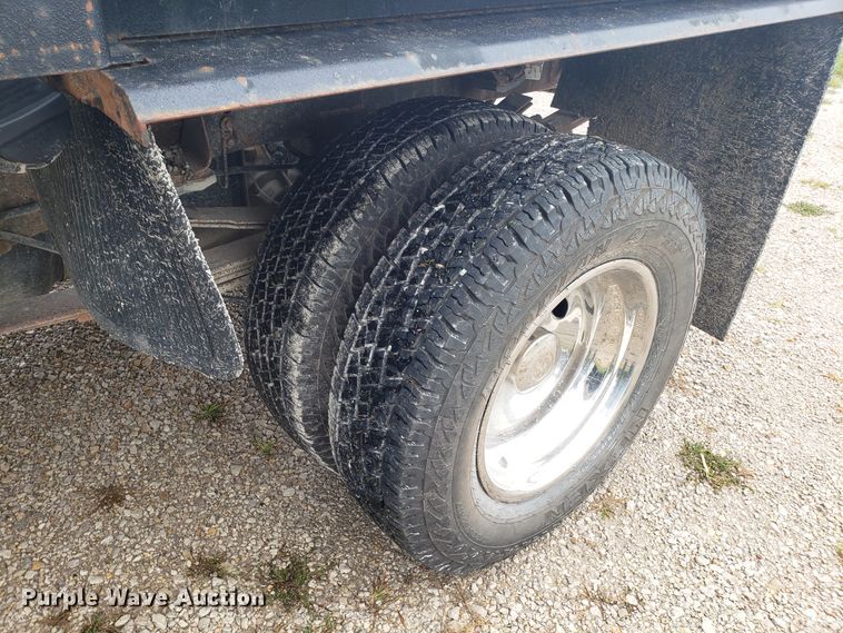 image for item DG8756 2003 Dodge Ram 3500 bale bed pickup truck