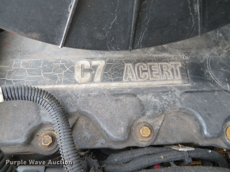 image for item DH1593 2006 Peterbilt 335 truck cab and chassis