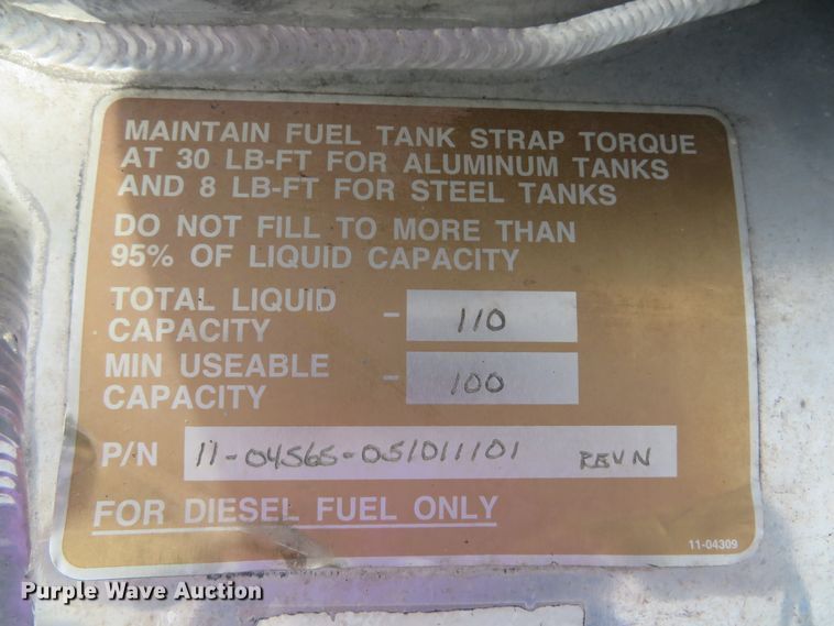 image for item DH1593 2006 Peterbilt 335 truck cab and chassis