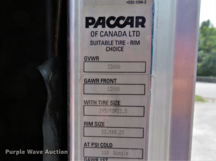 image for item DH1593 2006 Peterbilt 335 truck cab and chassis