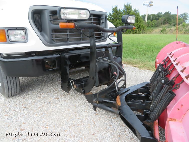 image for item DH1597 2003 Ford F650 Super Duty XL dump truck