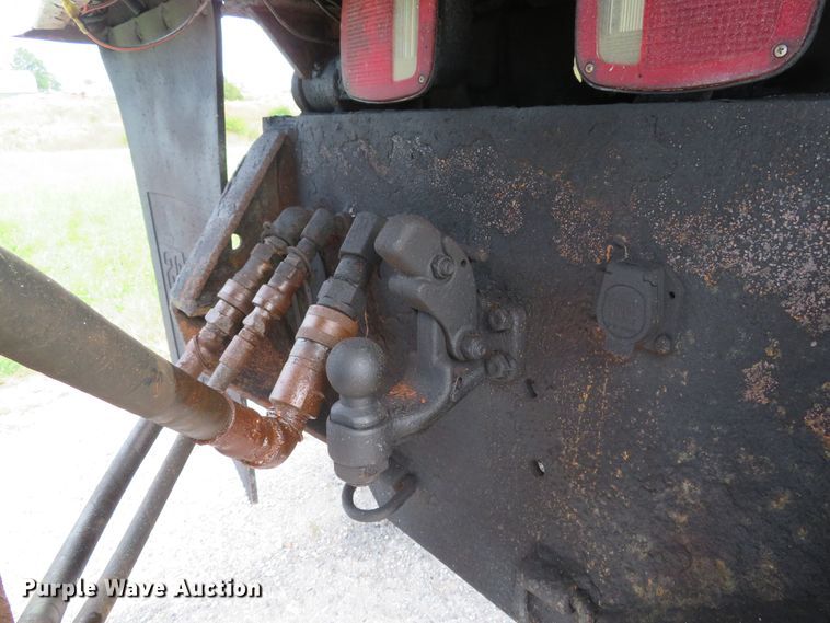 image for item DH1597 2003 Ford F650 Super Duty XL dump truck