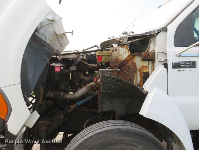 image for item DH1597 2003 Ford F650 Super Duty XL dump truck