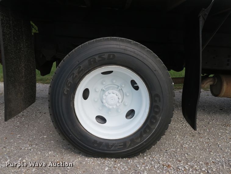 image for item DH1597 2003 Ford F650 Super Duty XL dump truck