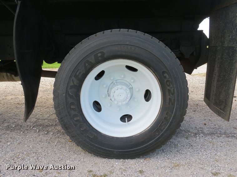 image for item DH1597 2003 Ford F650 Super Duty XL dump truck