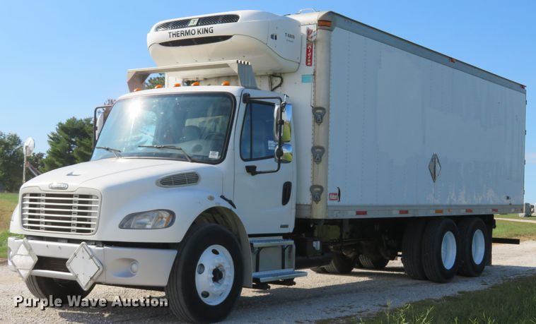 image for item DH1598 2007 Freightliner Business Class M2 refrigerated box truck