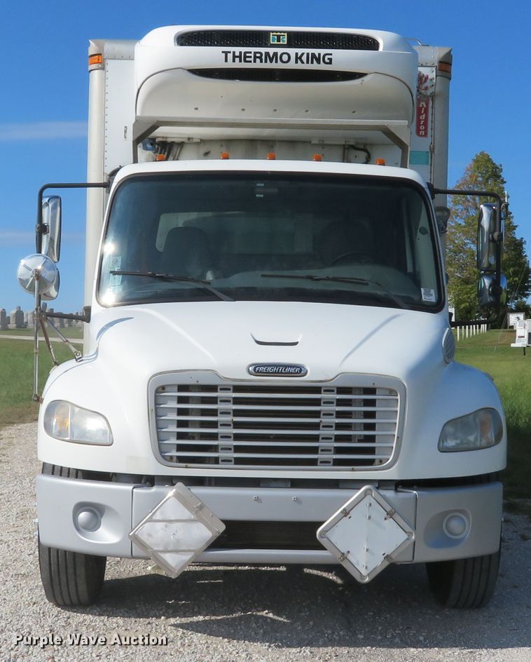 image for item DH1598 2007 Freightliner Business Class M2 refrigerated box truck