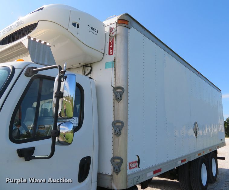 image for item DH1598 2007 Freightliner Business Class M2 refrigerated box truck