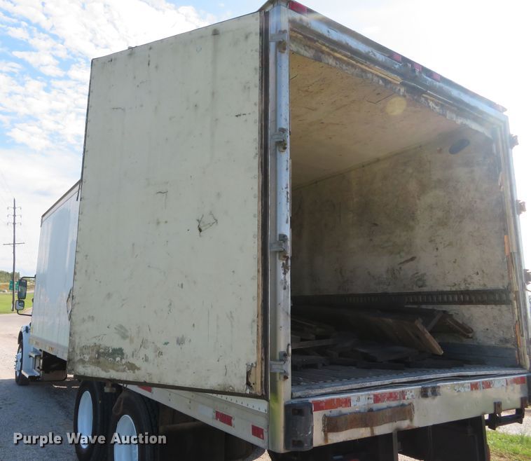 image for item DH1598 2007 Freightliner Business Class M2 refrigerated box truck