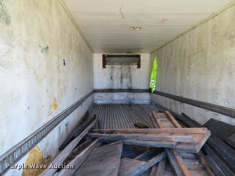 image for item DH1598 2007 Freightliner Business Class M2 refrigerated box truck