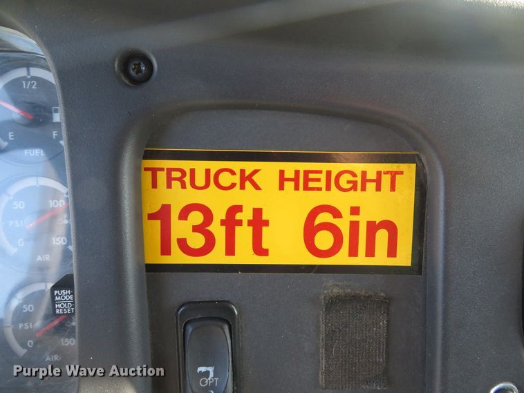 image for item DH1598 2007 Freightliner Business Class M2 refrigerated box truck