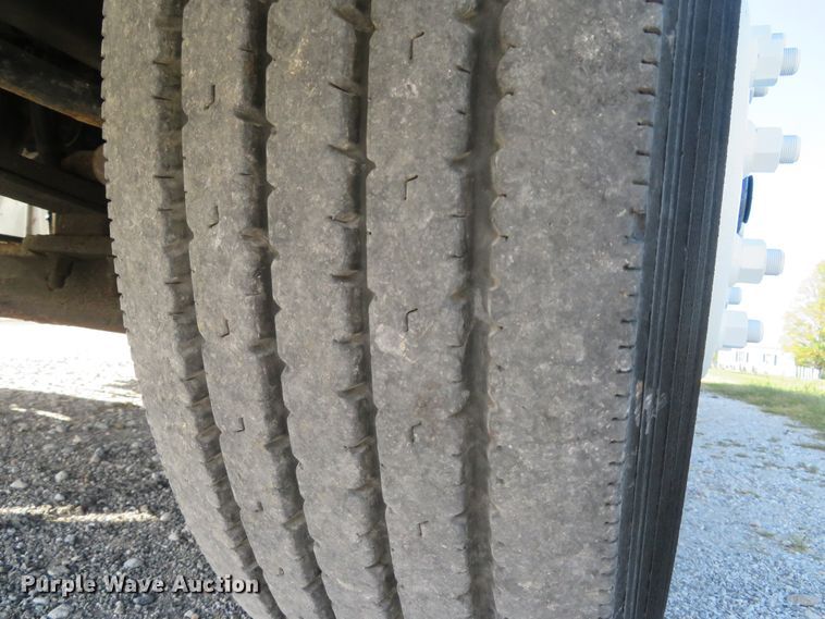 image for item DH1598 2007 Freightliner Business Class M2 refrigerated box truck