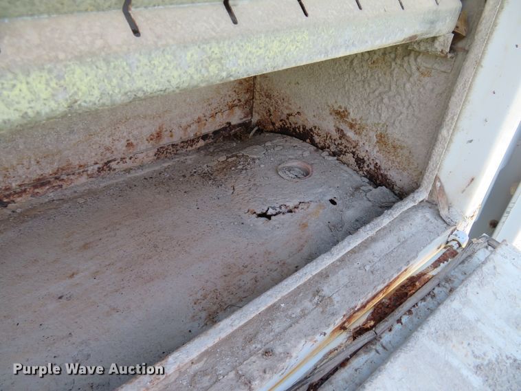 image for item DH1599 2002 Ford F350 Super Duty XL utility bed pickup truck